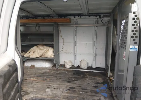 2009 Chevrolet Express 2500 Work Van z USA, uszkodzony, nr VIN 1GCGG25C591136012